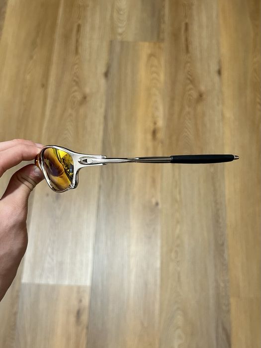 Oculos juliet prateados