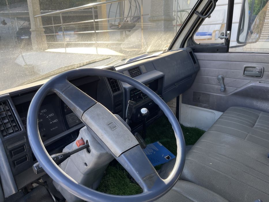 Isuzu NKR 2.8 Direct Injection