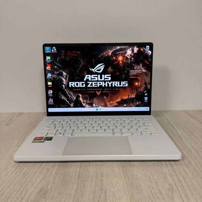 Asus ROG Zephyrus G14 GA402XV White 2K IPS 165Hz Ryzen 9 7940HS 16GB DDR5 SSD 512GB NVMe RTX 4060
