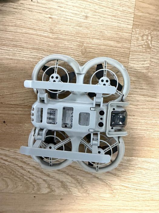 DJI NEO Impecável