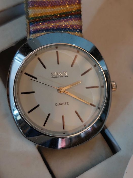 Vários relógios lote