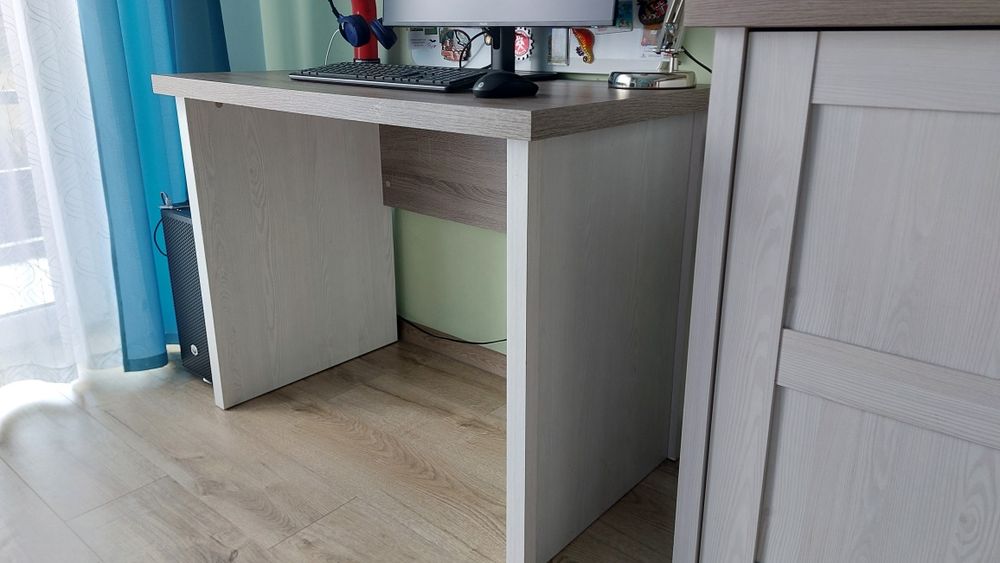 Biurko Luca Juzi 100 cm modrzew sibiu jasny