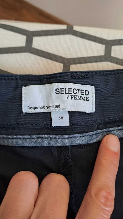 Granatowe chinosy spodnie wizytowe Selected Femme rozmiar 38