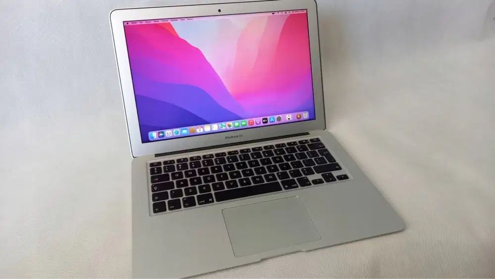 — PIĘKNY I LEKKI — Laptop Apple Macbook Air SSD 512GB + pakief office