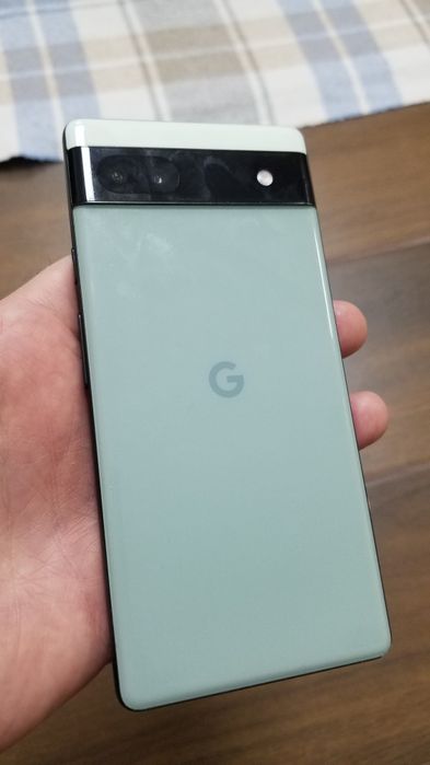 Google Pixel 6a продам