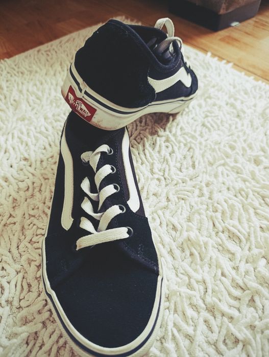 Sapatilhas Vans.