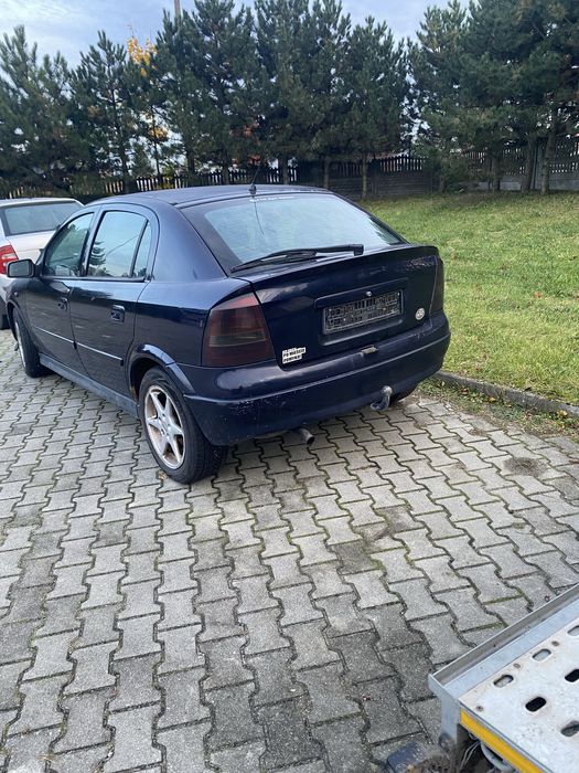 Opel astra 2 G ciemne lampy hak alu