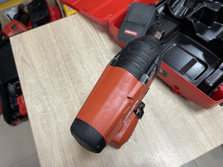Hilti SIW 22T-A / акумуляторний гайковерт Хілті 450 Нм 1/2