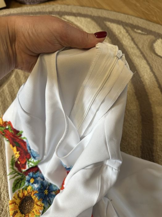 Вишиванка, вишите плаття