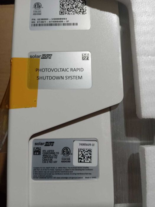 Инвертор SolarEdge SE3800H-US000BNN4