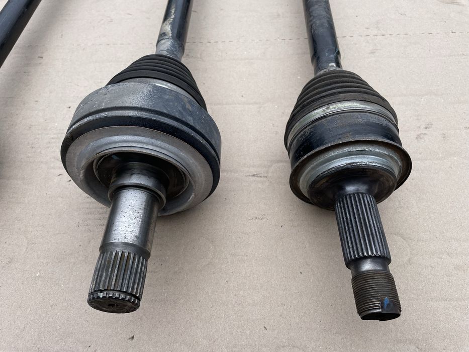 Полуось в сборе на VITO-VIANO W639