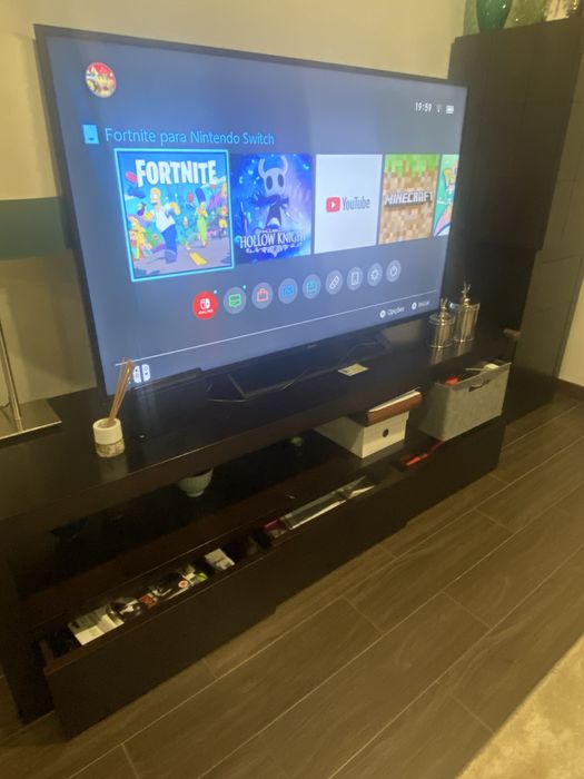 Movel Tv e garrafeira sala estar