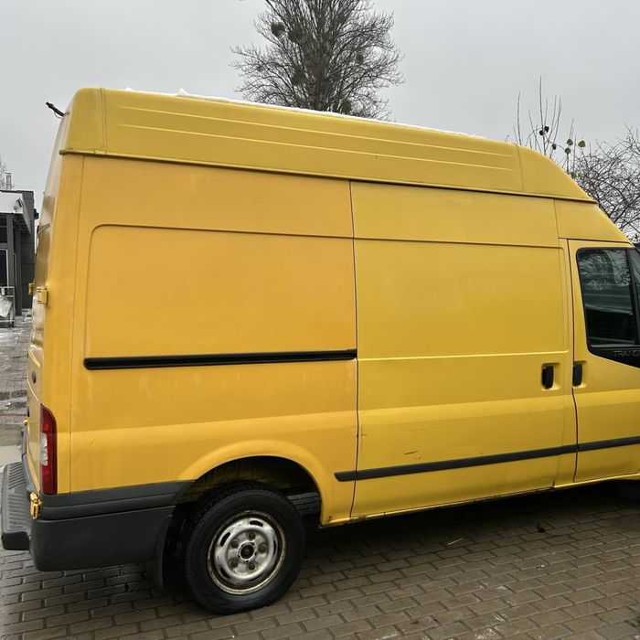 Продам вантажний автомобіль Ford Transit 2012 року випуску