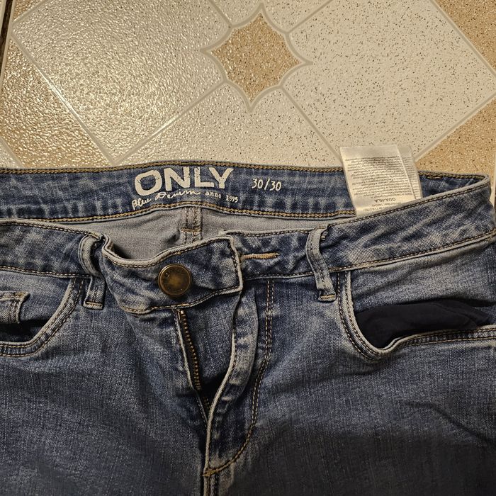 Sprzedam dżinsy ONLY