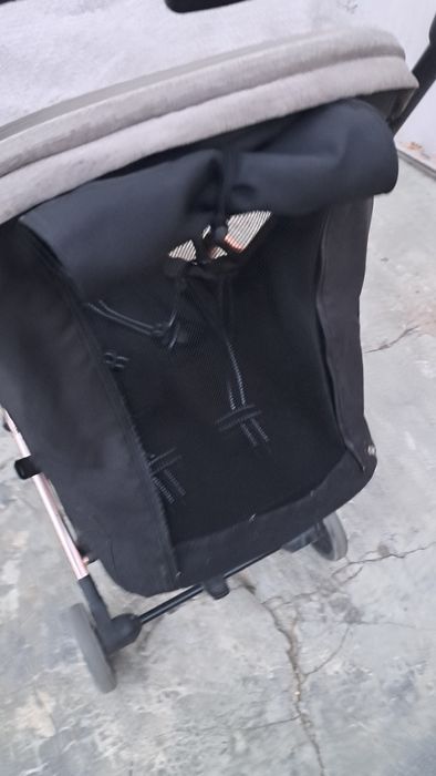 Коляска прогулочная