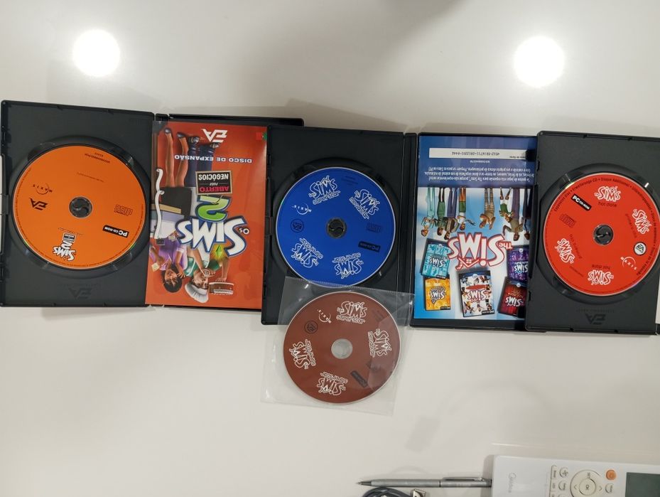 Os Sims 2  pc cd rom hot date, Superestar e aberto para negócios disco