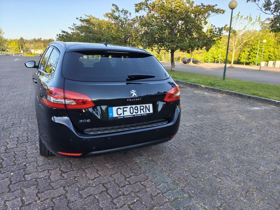 Peugeot 308 SW 1.6 BlueHDi 120cv — Histórico Completo • Teto Panorâmico • Câmara • Pronto a Usar