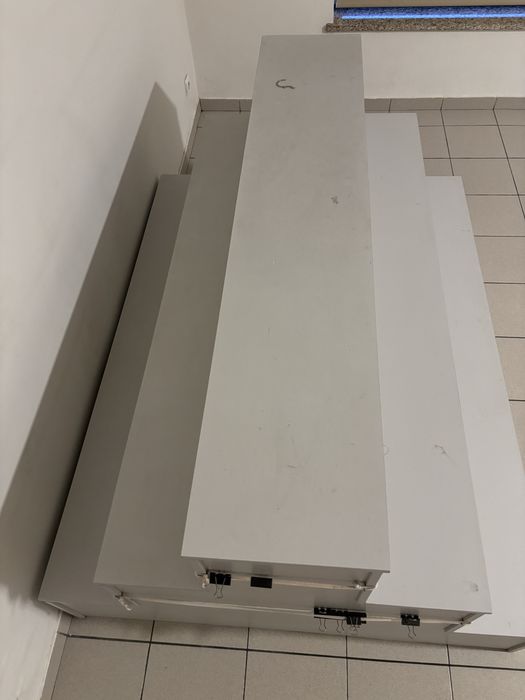 Expositor para revistas e jornais e secretaria