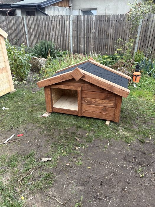 Buda dla psa ,otwierany dach,ocieplona