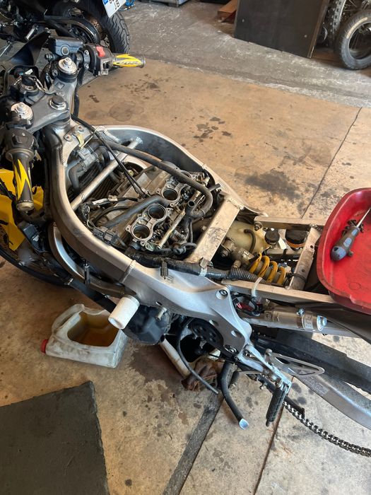 Honda cbr 600 f4i