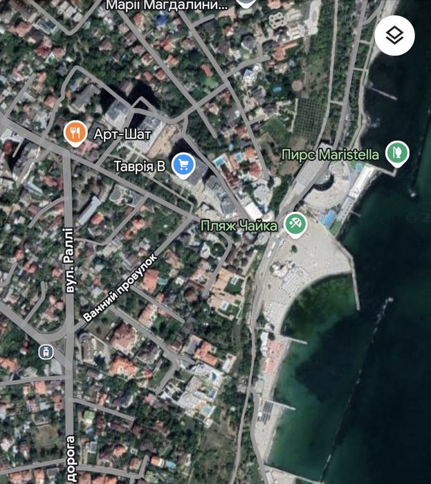 Продам участок 10 соток на 10 ст.Б.Фонтана, морская сторона.Кооператив