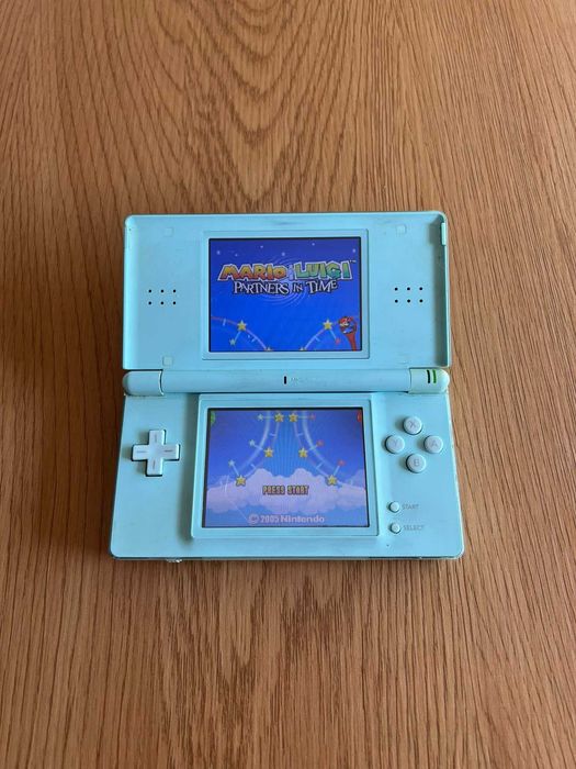 Nintendo DS Lite Turquesa com 80+ Jogos