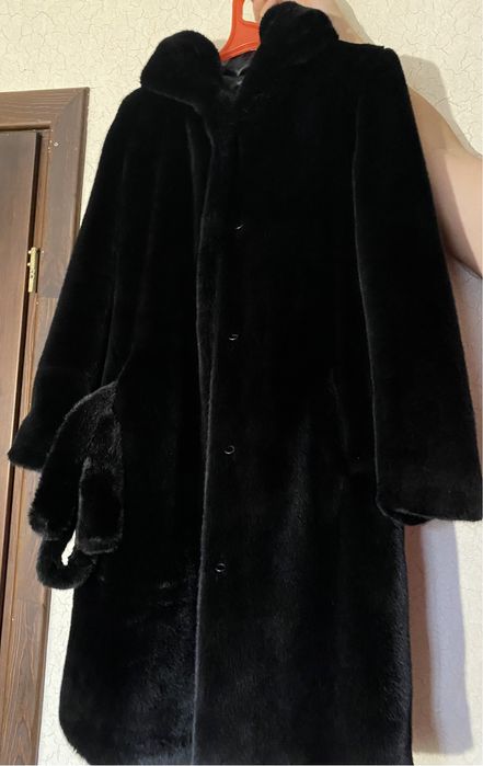 терміново продам шубу