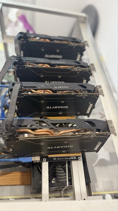 Майнинг-ферма на 4 видеокарты Gigabyte RX 580 4GB | Полностью рабочая