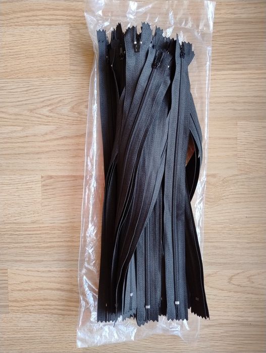Zamek/suwak nierozdzielczy 30 cm - 39 sztuk