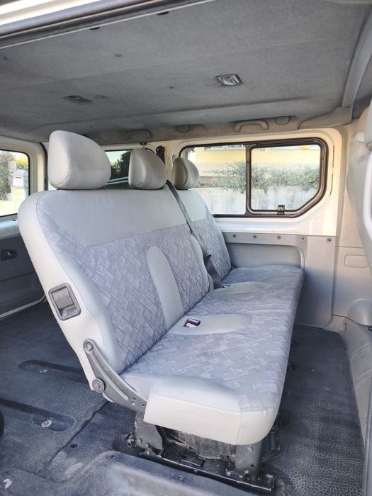 Opel Vivaro 1.9CDTi 100CV//6 lugares