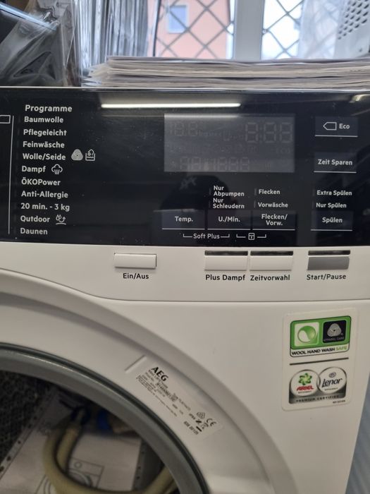 Pralka AEG L8FE74488 funkcja pary Lavamat okoMix ProSteam ProSense