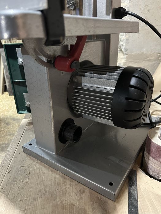 Ленточная пила  (Parkside) PBS 350A1