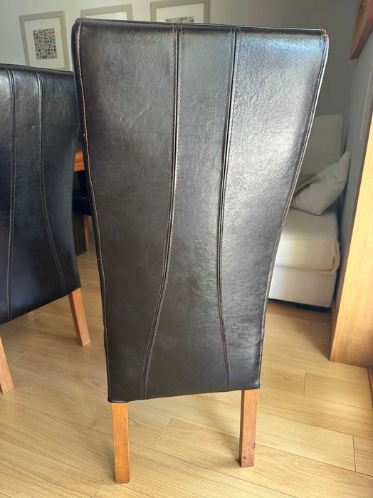Conjunto de 8 cadeiras de sala de jantar