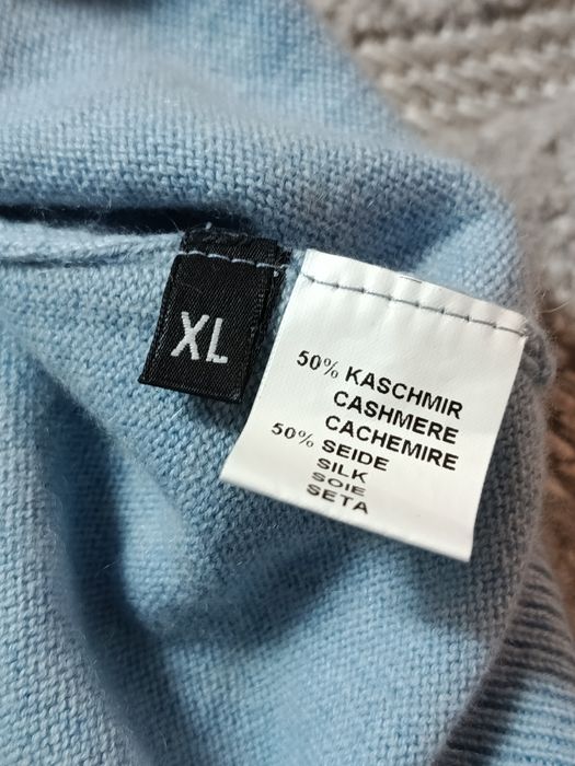 Пуловер від Brian Scott кашемір та шовк