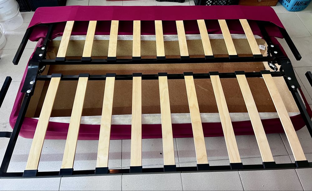 Sofa cama em bom estado