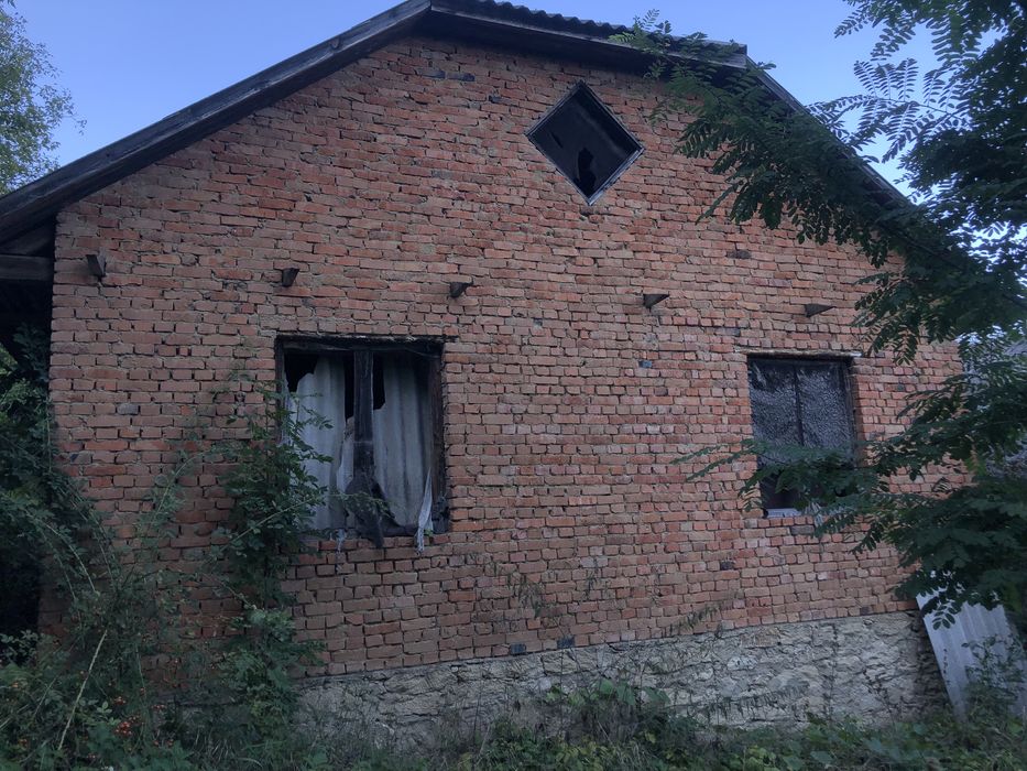 Продам дім житлове господарство