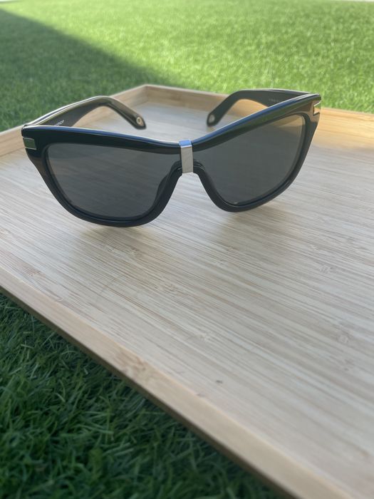 Oculos de sol Givenchy como novos