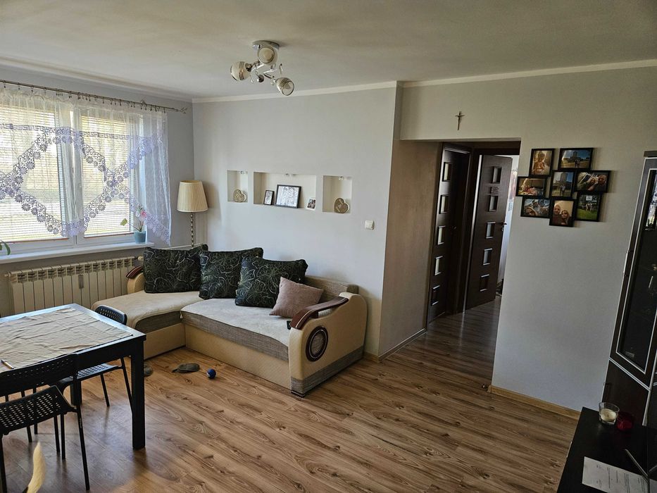 Komfortowe mieszkanie- dobra lokalizacja- 3 pokoje- 50m2- umeblowane