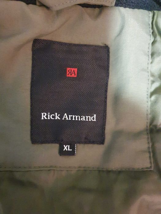 Kurtka firmowa Rick Armand zimowa.