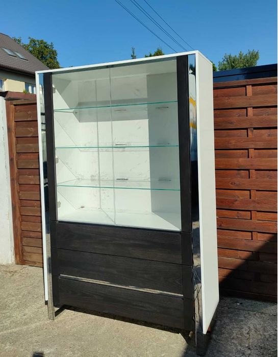 Witryna Wanat Meble Art-Vision 9018 nowoczesna solidna