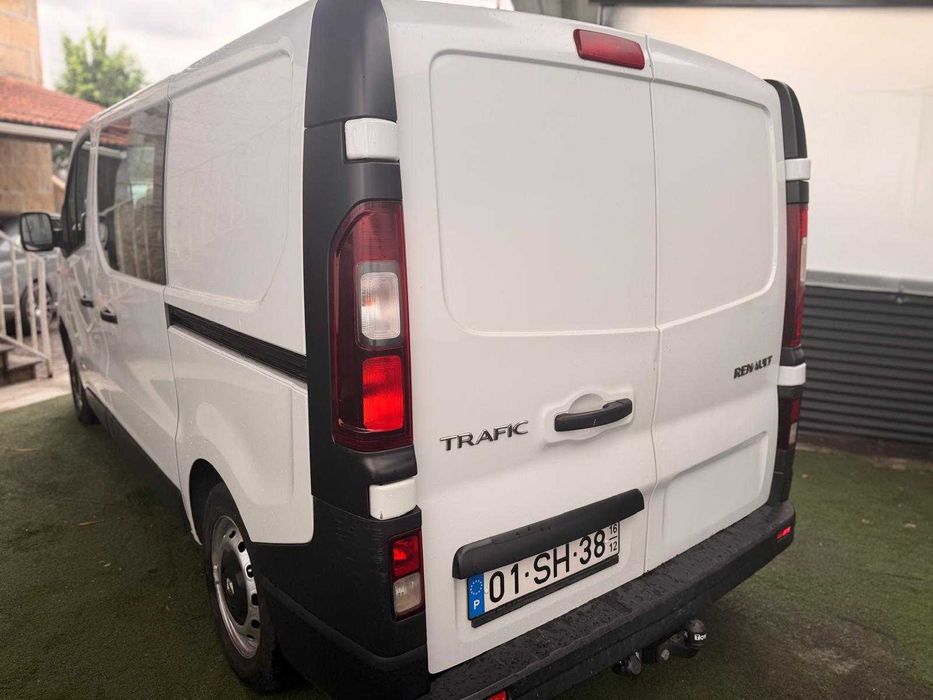 Renault Trafic 6 Lugares NACIONAL