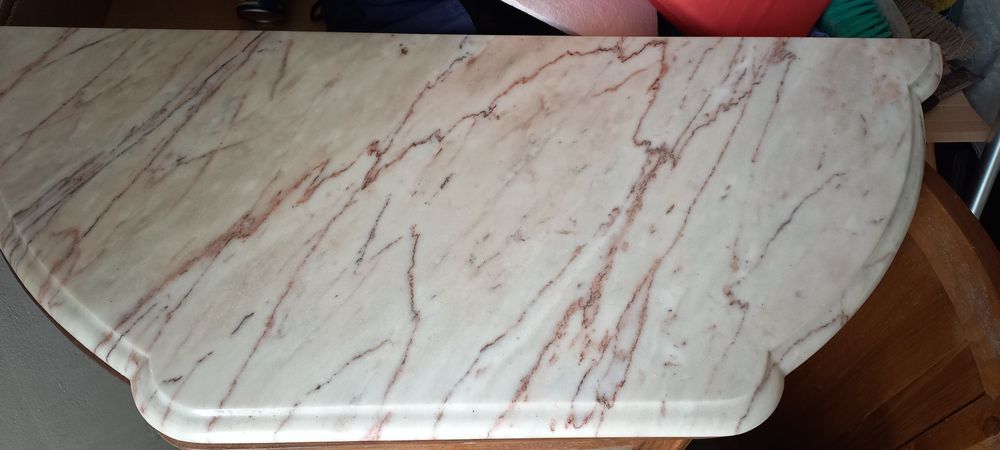 Movel em madeira com espelho