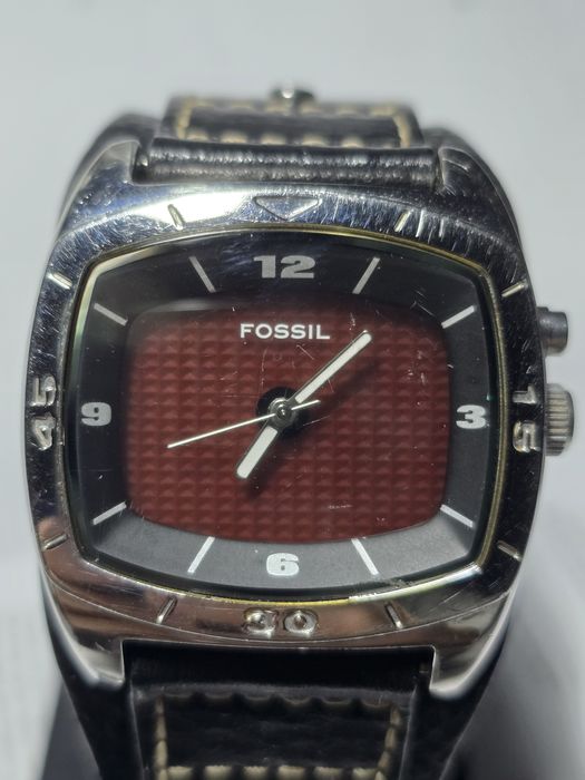 Zegarek Fossil AM-3696 – elegancki, klasyczny model