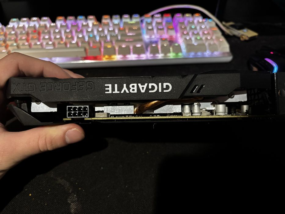 Karta graficzna RTX 1660