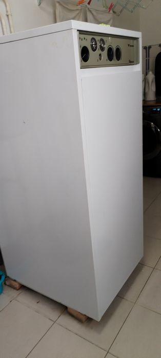 Caldeira  gasoleo a funcionar e deposito