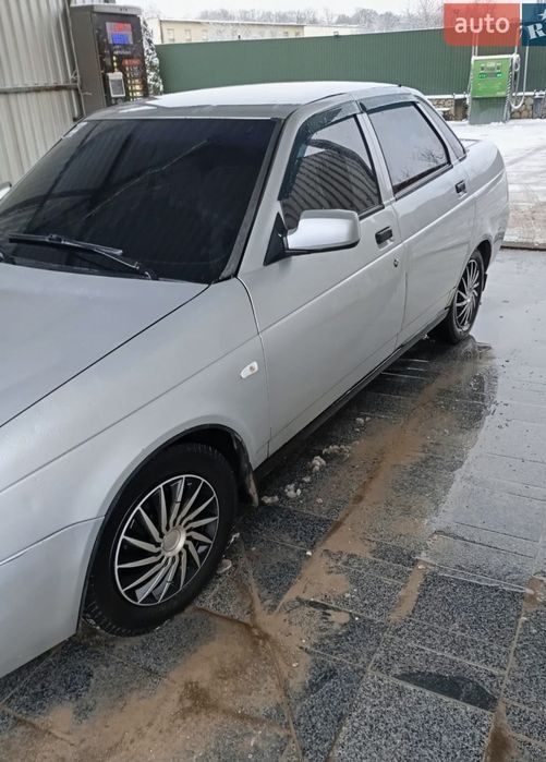 Продам власну машину