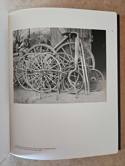 Terra Bendita The Good Earth (livro de fotografia)