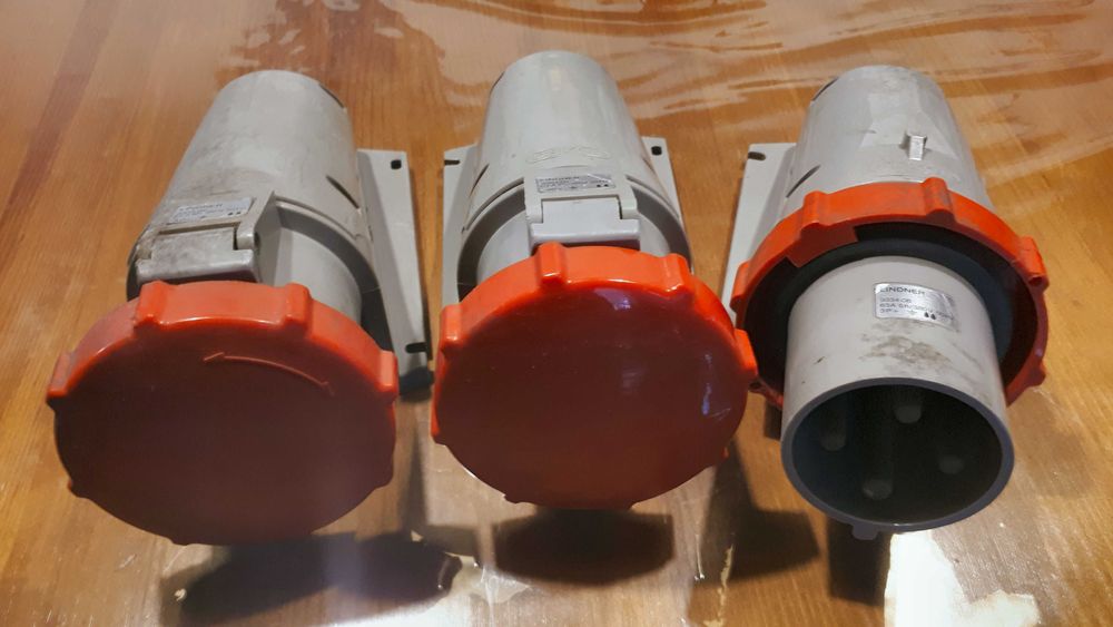 Plugs and sockets64170834817922124