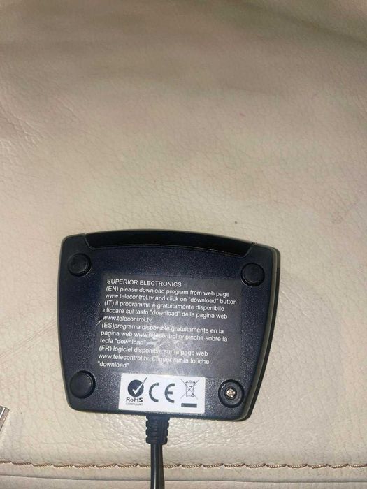 Programador USB da Superior Electronics controles remotos