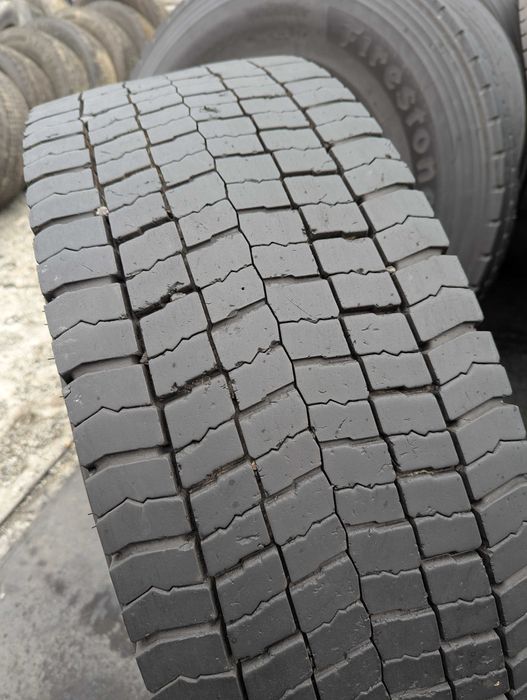 315/70R22.5 Pirelli TR:01 Triathlon napęd